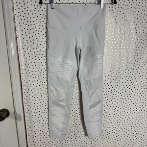 ALO Yoga White High-Waisted Leggings